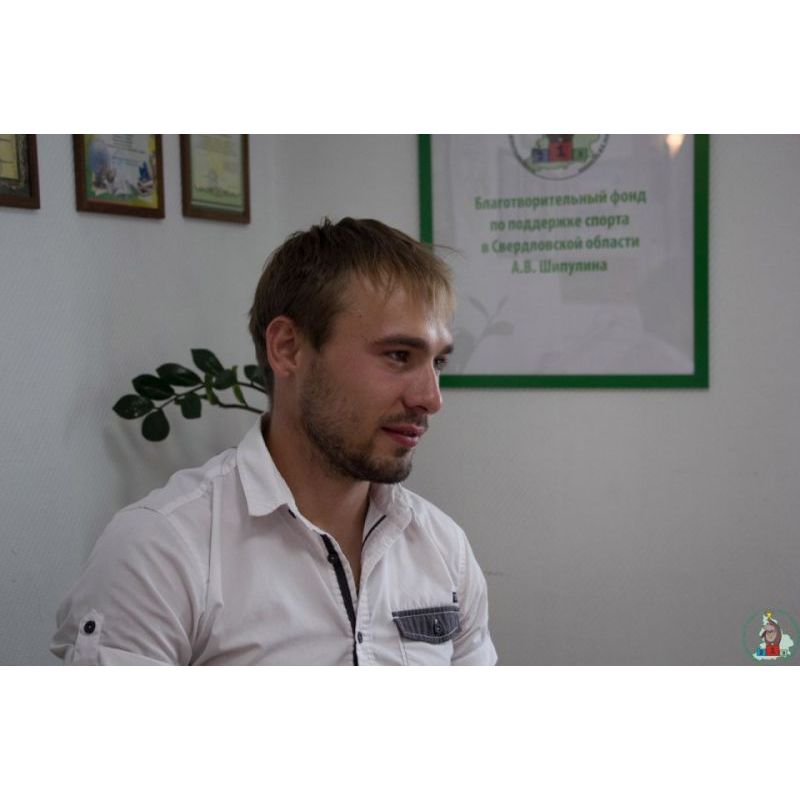 Антон Шипулин ответил на самые оригинальные вопросы от болельщиков.