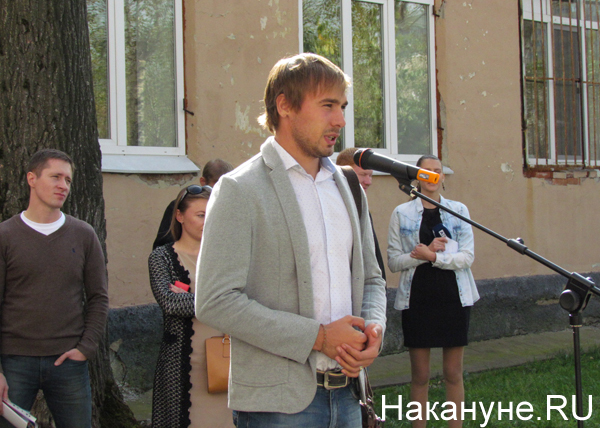 Антон Шипулин