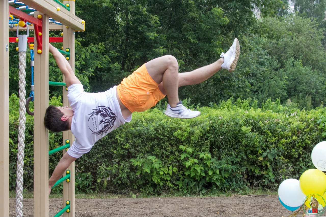Площадка по воркауту